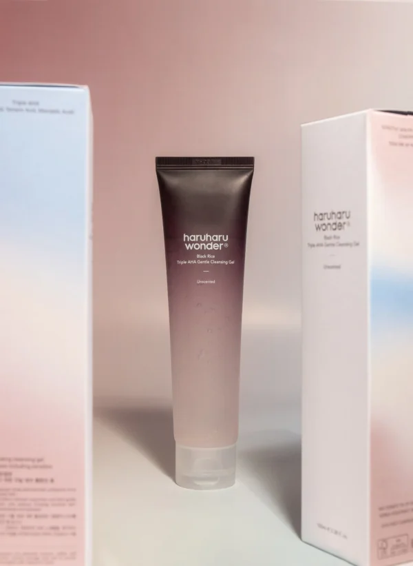 Black Rice Triple AHA Gentle Cleansing Gel - Image 3